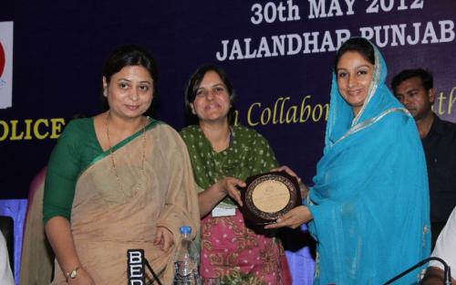 Hon’ble Member Shamina Shafiq attended the “National Seminar on Overseas Marriage” held on 30th May, 2012 at Jalandhar, Punjab