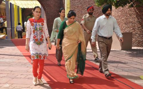 Hon’ble Member Shamina Shafiq attended the “National Seminar on Overseas Marriage” held on 30th May, 2012 at Jalandhar, Punjab