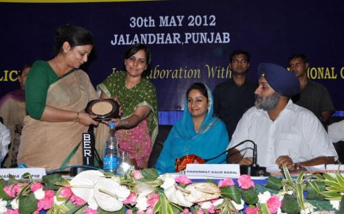 Hon’ble Member Shamina Shafiq attended the “National Seminar on Overseas Marriage” held on 30th May, 2012 at Jalandhar, Punjab