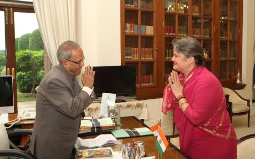 Smt. Ms. Mamta Sharma, Hon’ble Chairperson, NCW recently visited president house to meet Shri Pranab Mukherjee, Hon’ble President of India