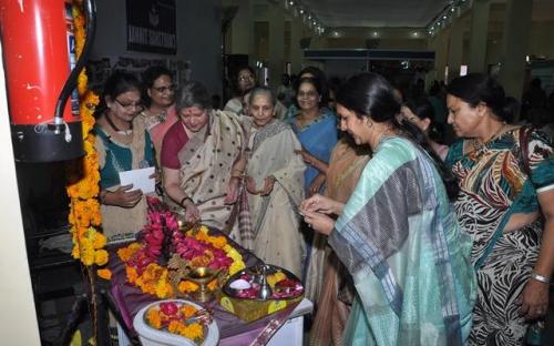 Ms. Mamta Sharma, Hon’ble Chairperson, NCW inaugurated the 14th Annual Exhibition Cum Sale “Diwali Extravaganza” at Birla Auditorium Museum Hall, Jaipur