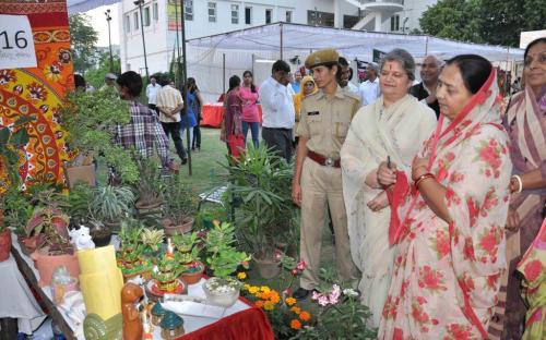 Ms. Mamta Sharma, Hon’ble Chairperson, NCW inaugurated the “Mahila Swablamban Deepawali Mela”