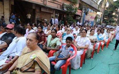 Ms. Nirmala Samant, Member, NCW was the chief guest in a program organized by Dombiwali Women’s Forum, Mumbai