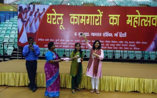 Dr. Charu WaliKhanna, Member, was Chief Guest at the function ‘Gharelu Kamgar Mahotsav’ celebrated on the occasion of ‘International Domestic Workers Day’