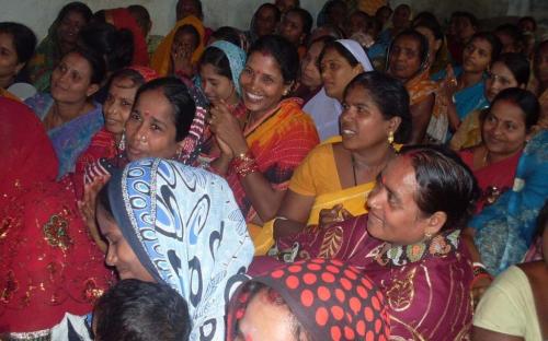 Ms Hemlata Kheria, Member, NCW accompanied with Ms. Manasi Pradhan OYSS Women Founder visited Binjhala Village, Puri, Bhubaneshwar