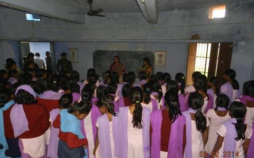 Ms. Hemlata Kheria, Member, NCW visited Kasturba Gandhi Vidyalaya for Dalit girls at Dulhin Bazar, Patna, Bihar