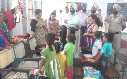 Smt. Shamina Shafiq, Member, NCW, visted Vocational Training Center, Central Jail, Amritsar