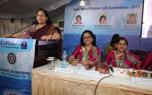 Smt. Lalitha Kumaramangalam, Hon’ble Chairperson, NCW addressing the at the inaugural ceremony