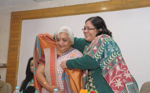 Smt. Lalitha Kumaramangalam, Chairperson, NCW honored social activist Smt. Janak Palta with shawl and shriphal