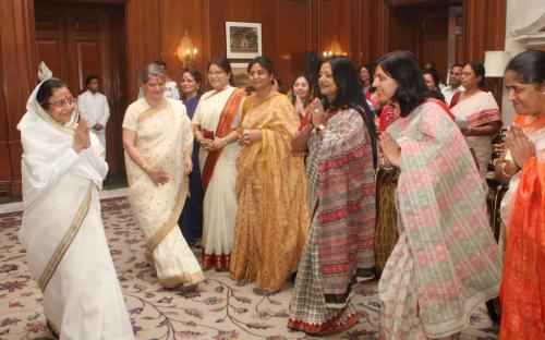 A delegation from the Commission visited her Excellency the President of India, Smt Pratibha Patil