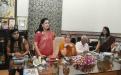 Left to Right : Ms. Sweta Indoria (Councilor KMC), Mrs. Alka Bangur- President, All India Marwari Mahila Samity, Mrs. Mamta Sharma, Chairperson NCW, Mr. B. Newar - Chief Editor - Chhapte Chhapte, Mrs. Asha Mahdwhari - General Secretary, All India Marwari Mahila Samitv